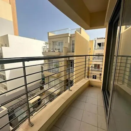 Flat In The Heart Of St Julians Apartment Saint Julian's Exterior photo